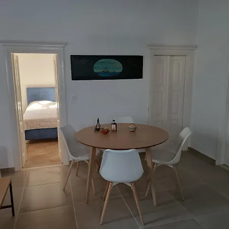 Ferienhaus Perseids Traditional House *