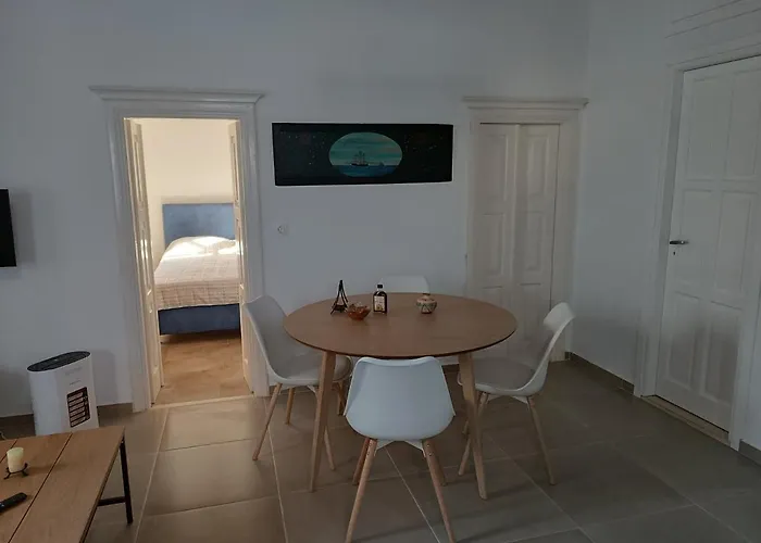 Ferienhaus Perseids Traditional House *